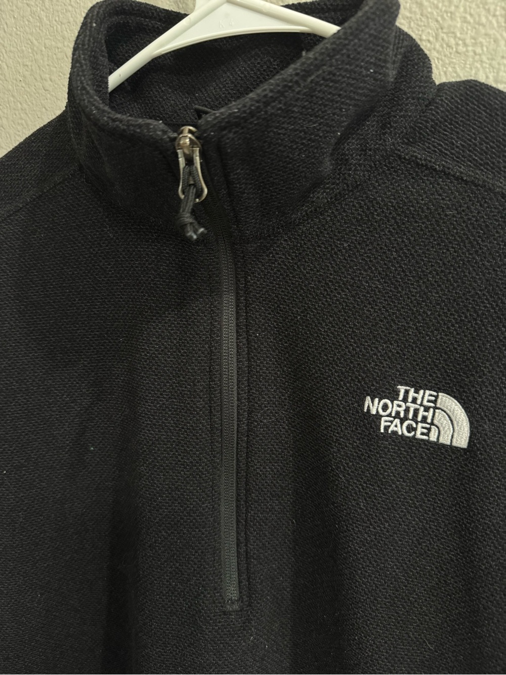 The North face, Textured Cap Rock Sweater in TNF Black Heather size small - Picture 6 of 9